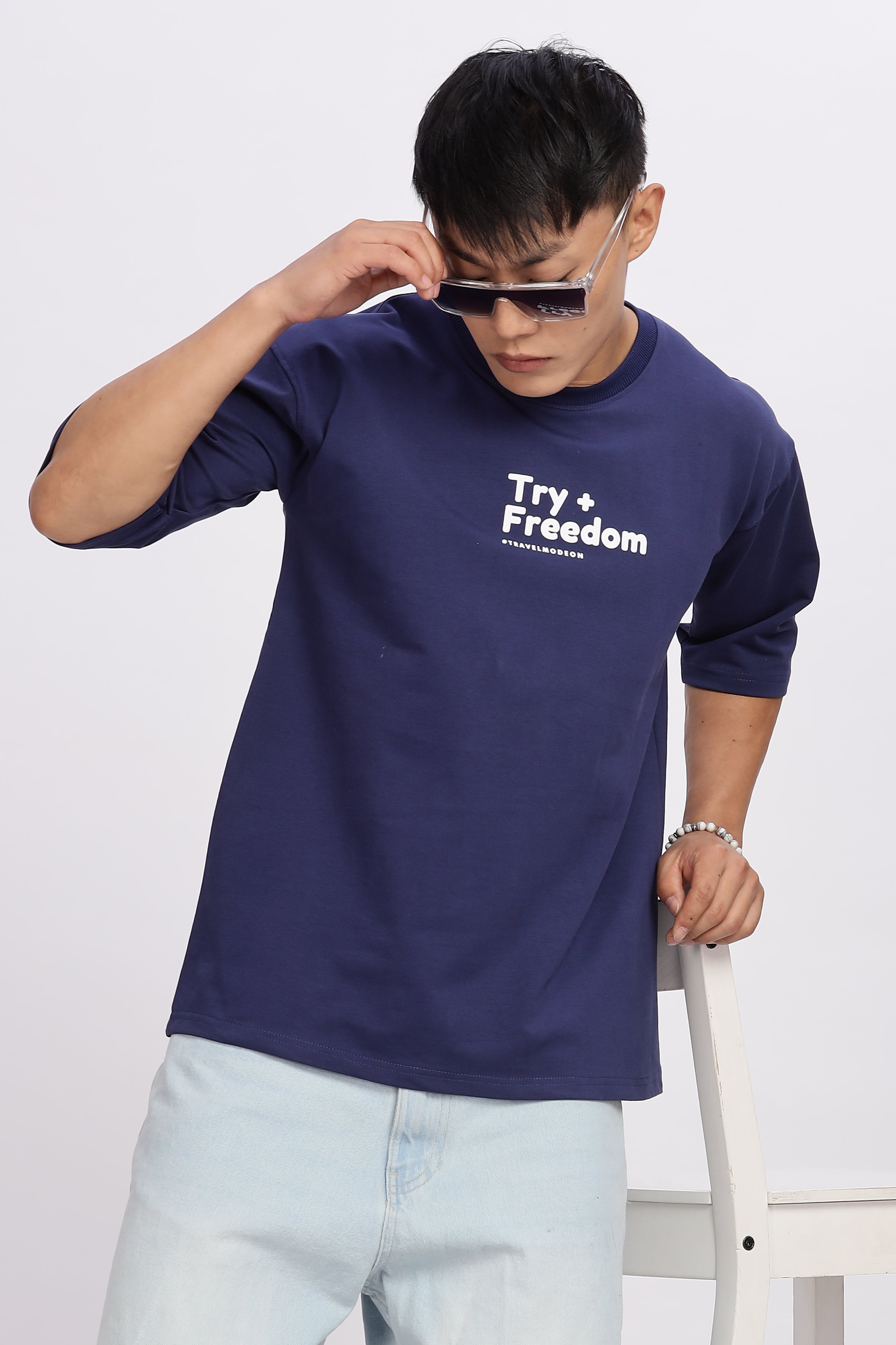Avenster Men's Navy Word Print Cotton Oversized T-Shirt