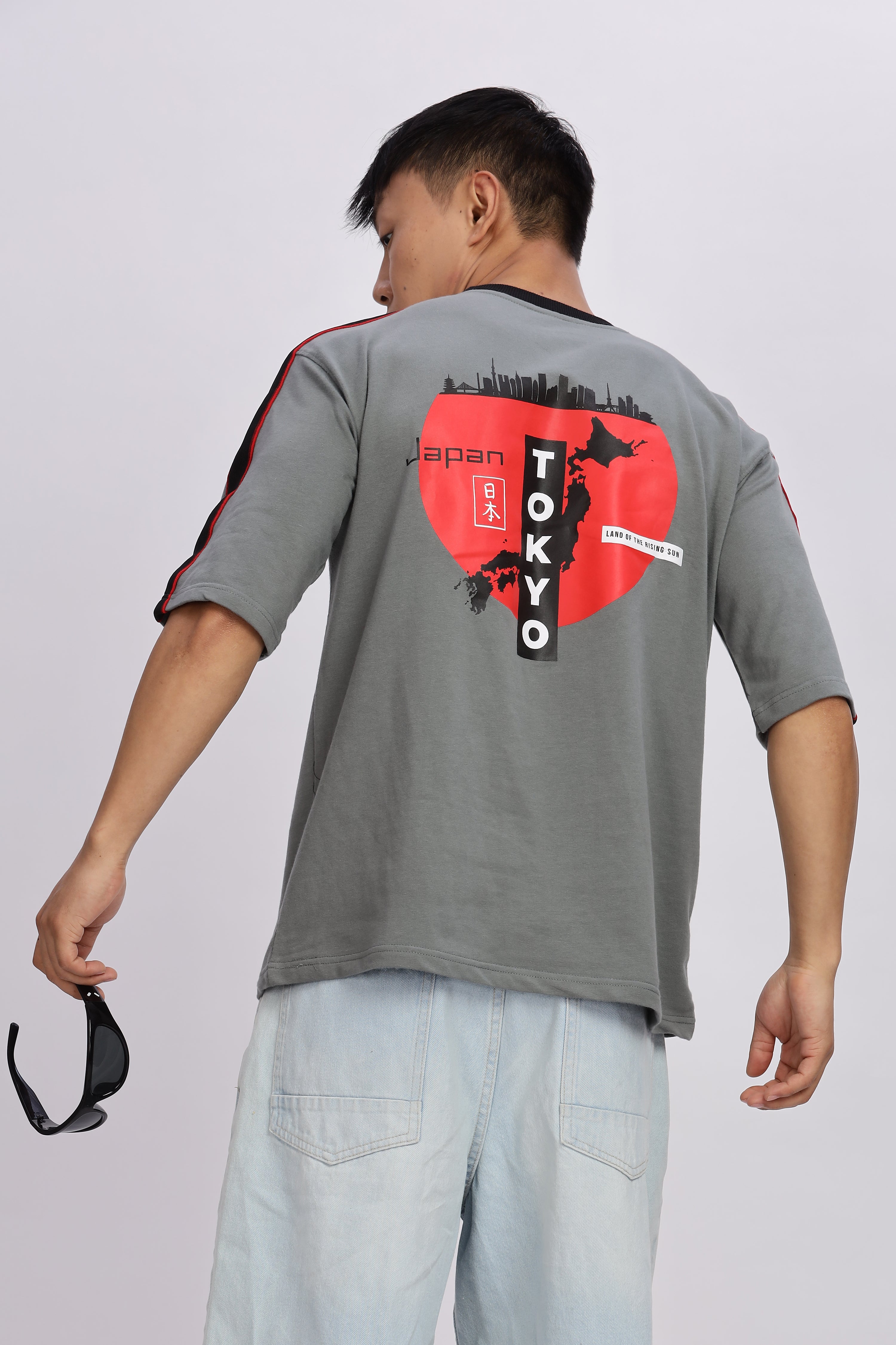 Avenster Men's Grey Cotton Oversized T-Shirt With Shoulder Tape
