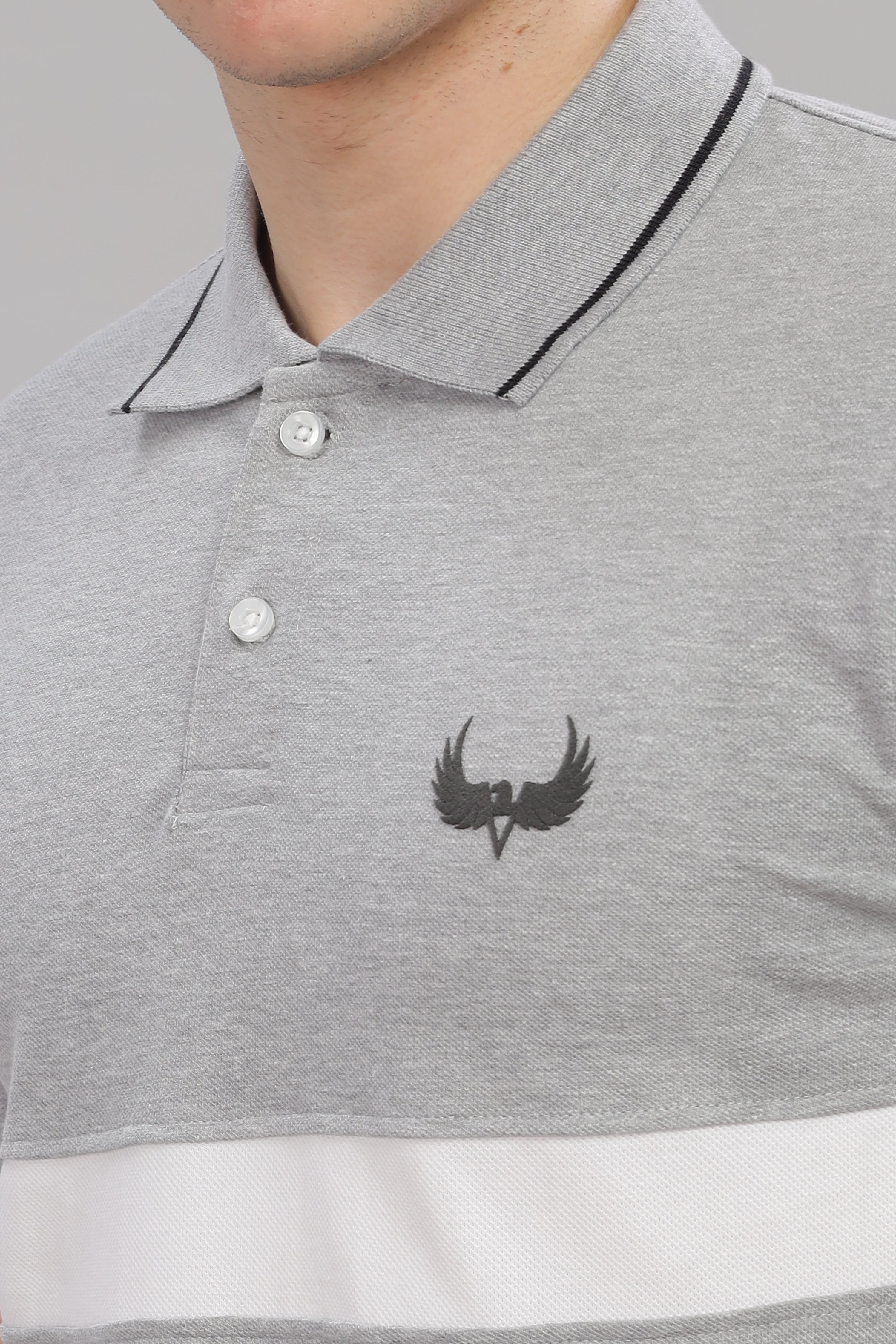 Avenster Men's Grey Cotton Polo Shirt with White Chest Patch