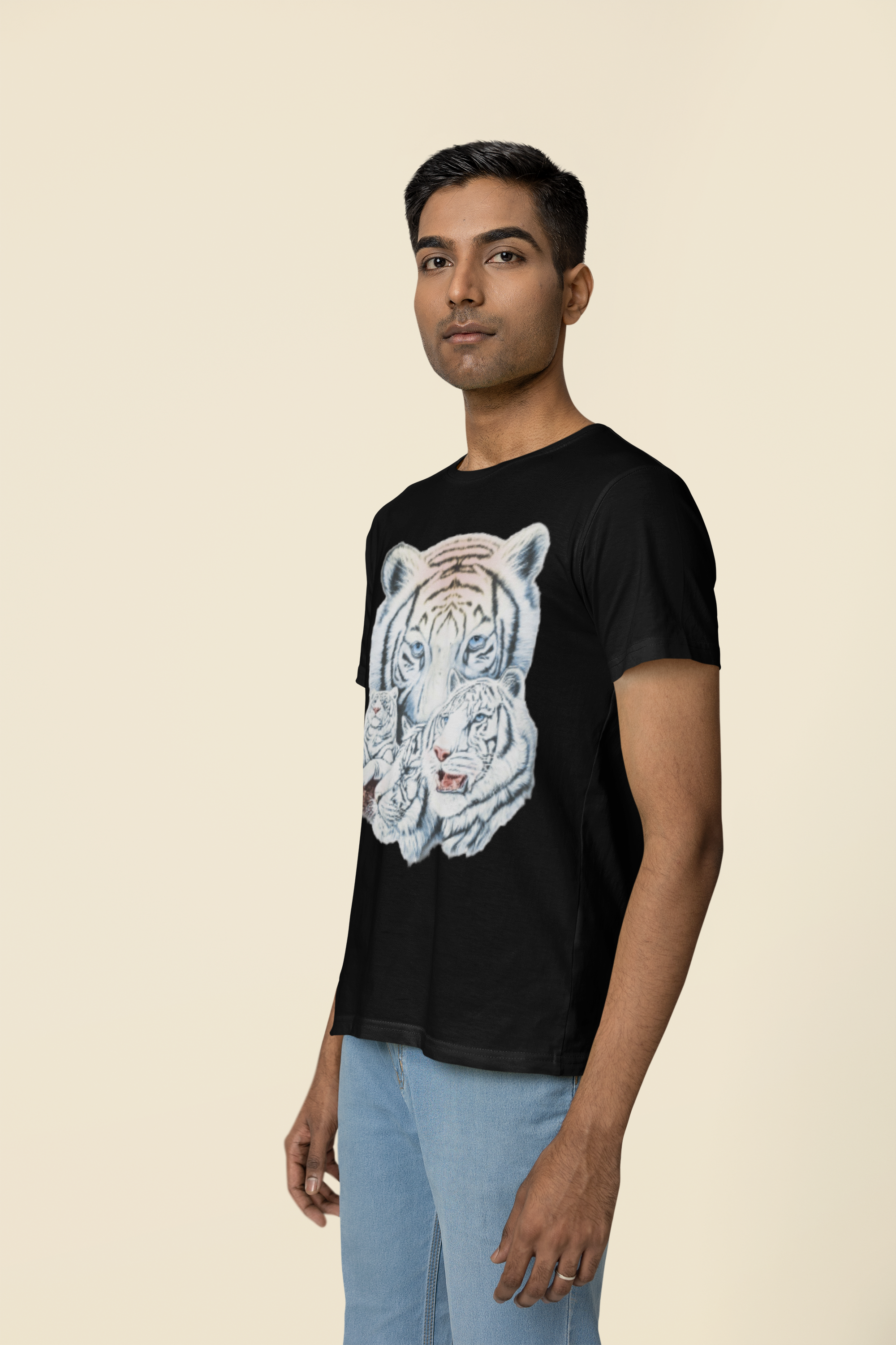 Avenster Radium-Printed Tiger Print T-shirt that Glows in the Dark