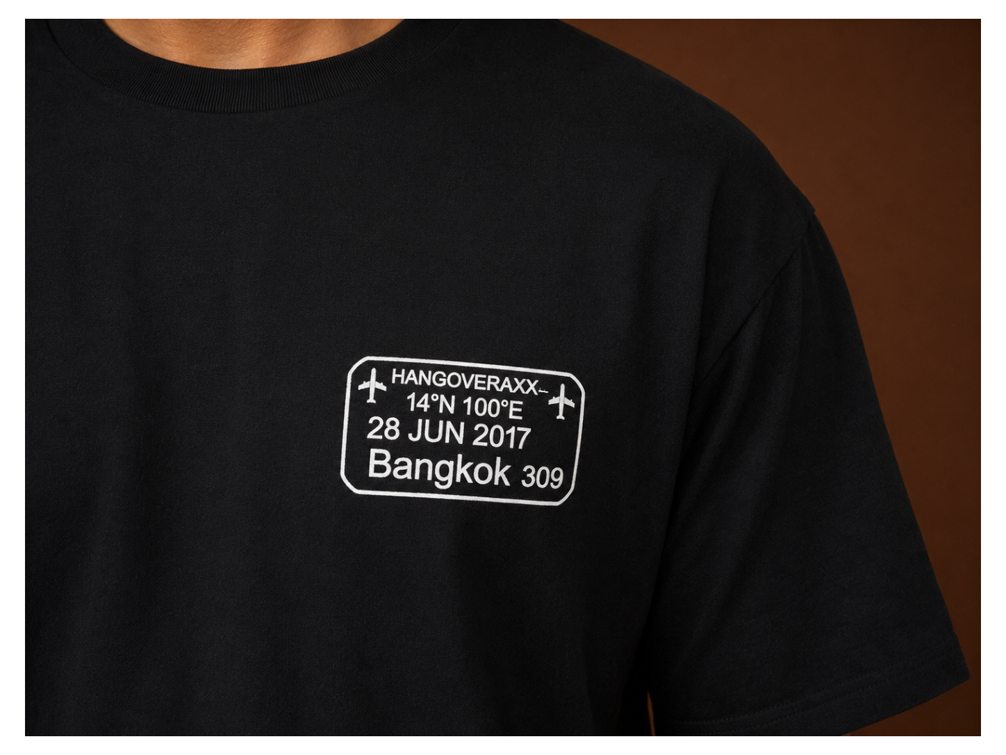 Chilling in Bangkok – Travel Vibes Oversized Tee