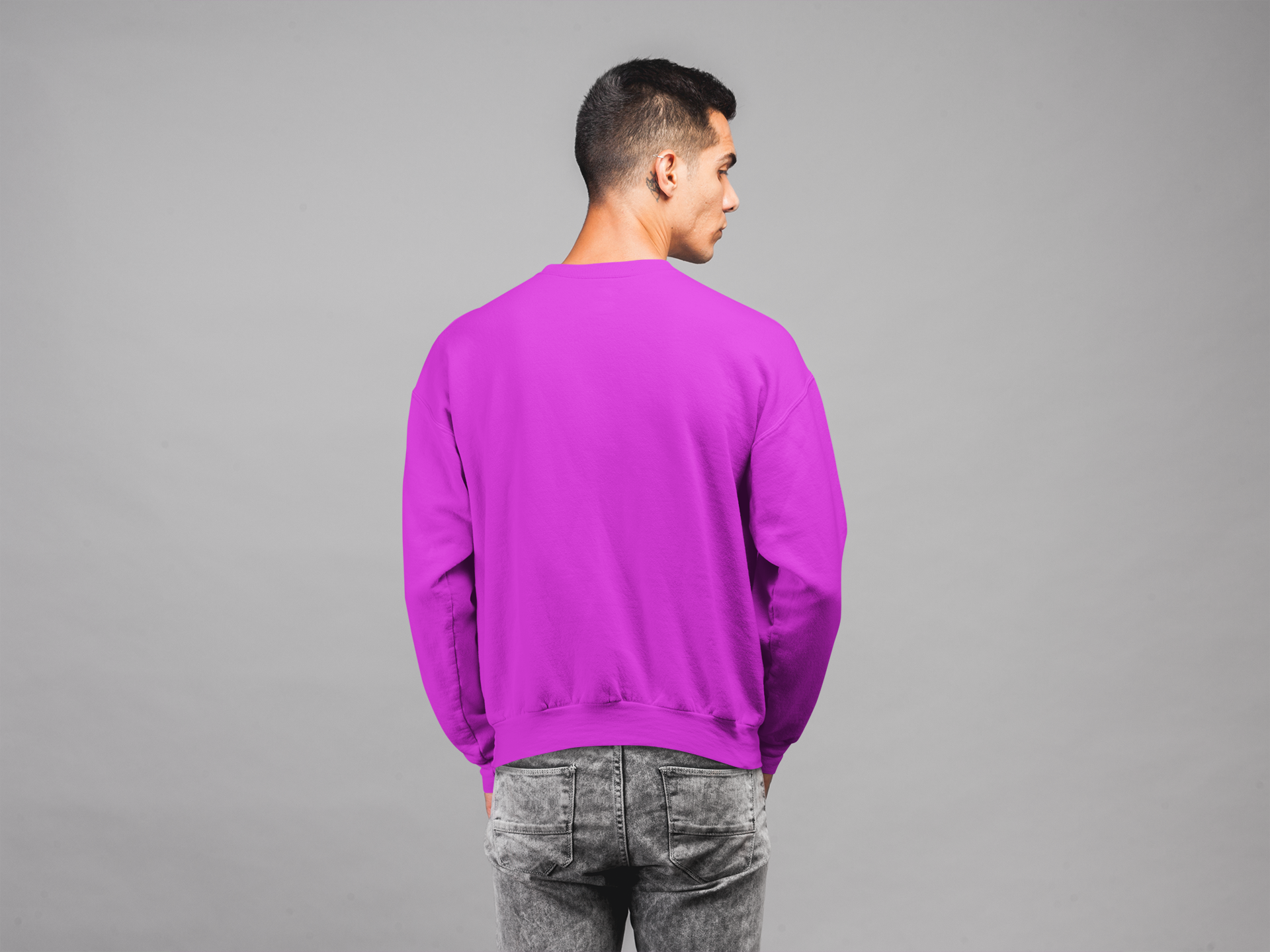 Avenster Solid Fuchsia Cotton Sweatshirt