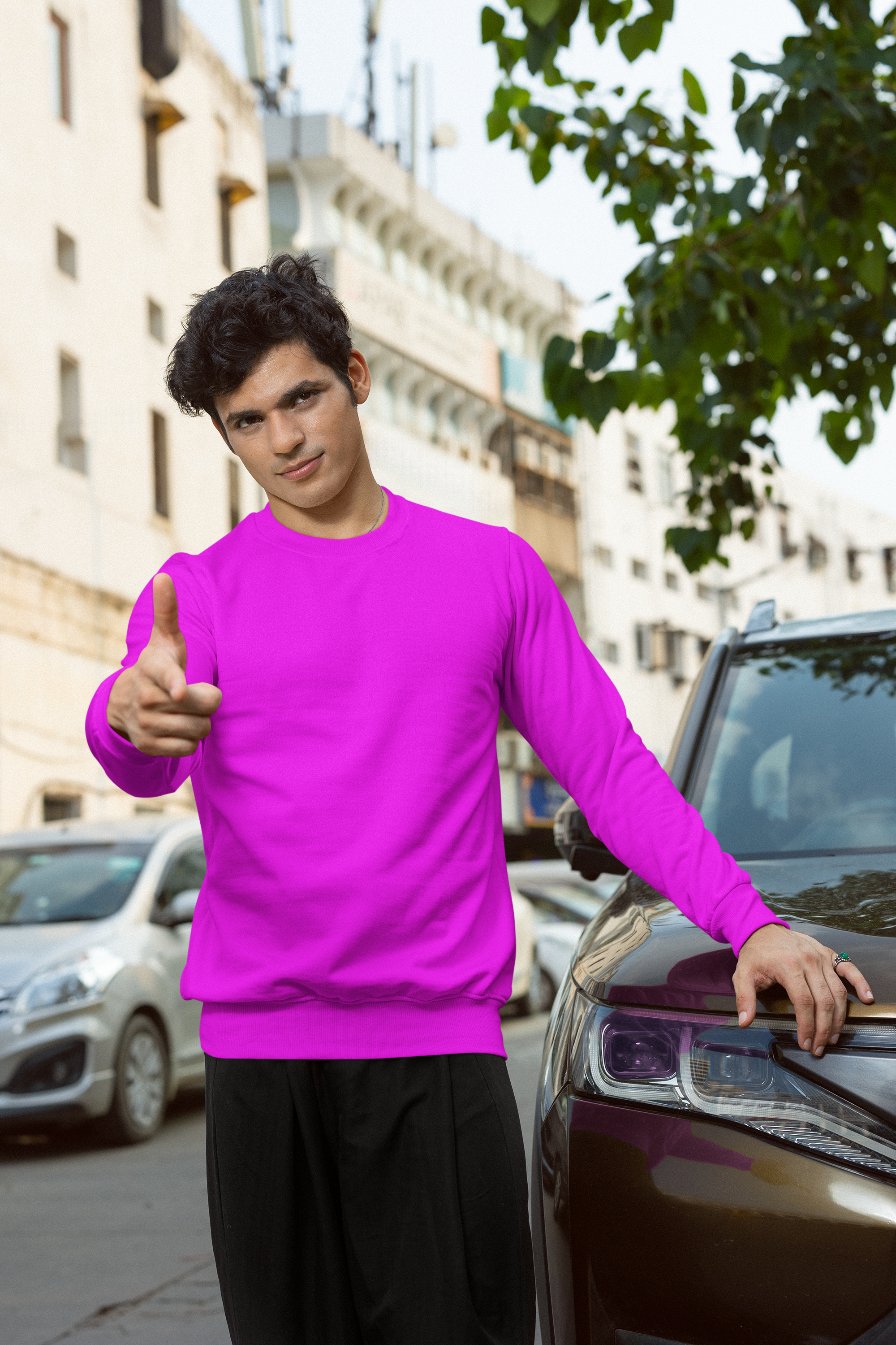 Avenster Solid Fuchsia Cotton Sweatshirt
